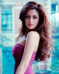 Riya Sen